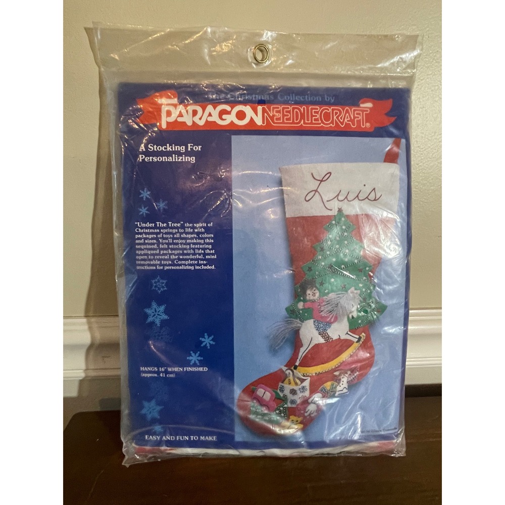 Paragon Needlecraft Under The Tree Felt Christmas Stocking Kit Vintage 1981 6616